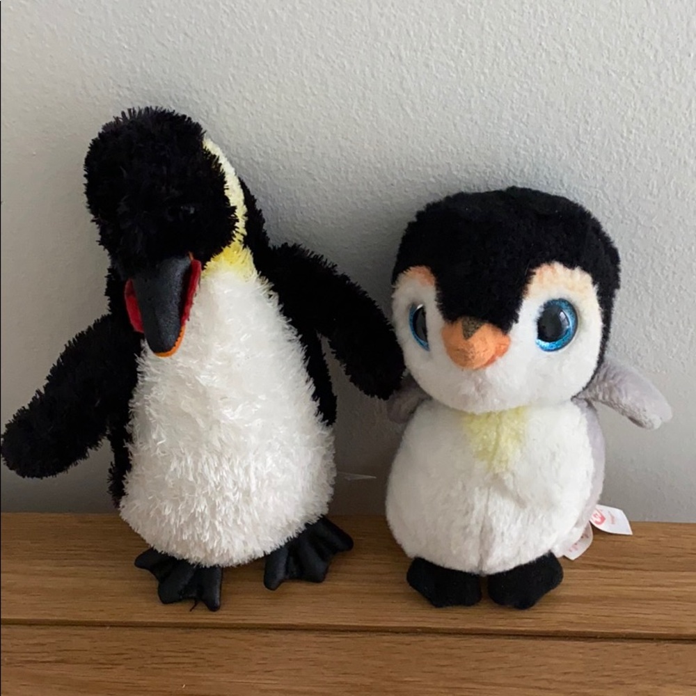Two Pinguins